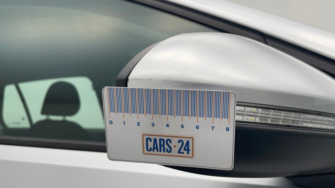 Side Mirrors Housing RHS Scratch