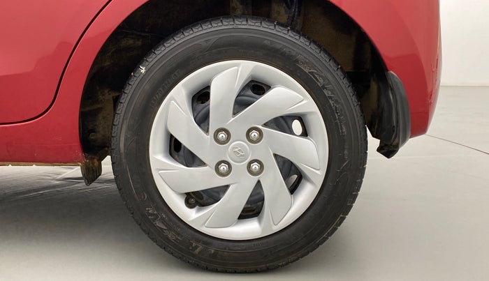 2018 Hyundai NEW SANTRO ASTA 1.1 MT, Petrol, Manual, 17,076 km, Left Rear Wheel