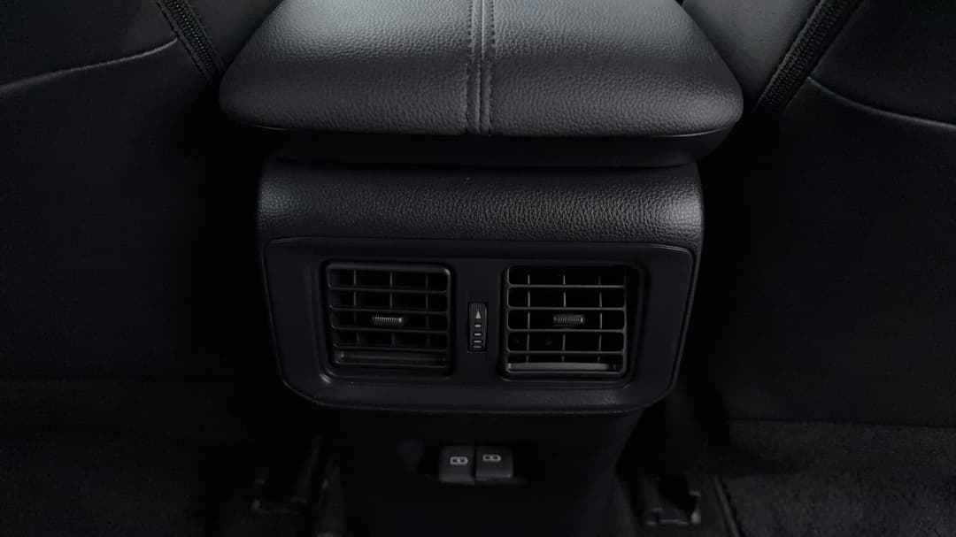 2025 Toyota RAV4 Cruiser (2WD) Hybrid, Automatic, 2541 km, Rear A/C Vent