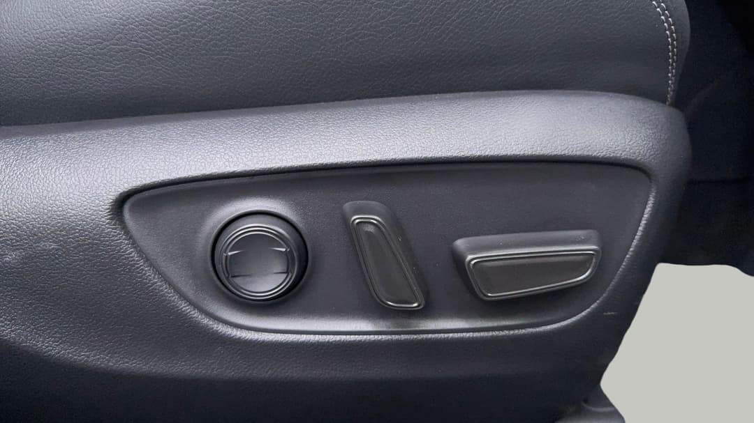 2025 Toyota RAV4 Cruiser (2WD) Hybrid, Automatic, 2541 km, Right Side Front Door Cabin View