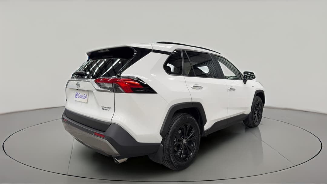 2025 Toyota RAV4 Cruiser (2WD) Hybrid, Automatic, 2541 km, Right Back Diagonal (45- Degree) View