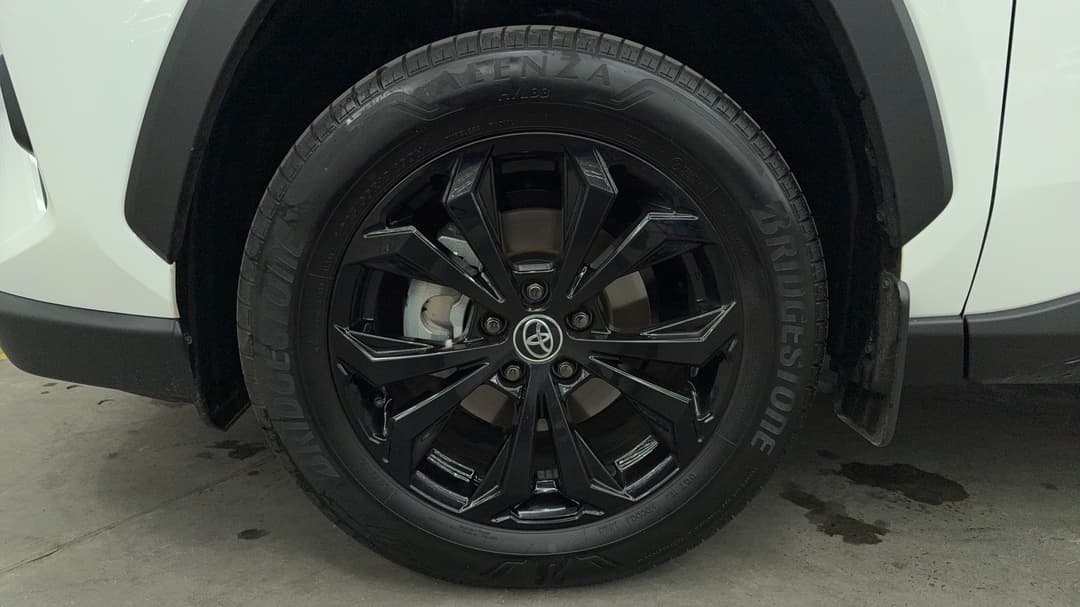 2025 Toyota RAV4 Cruiser (2WD) Hybrid, Automatic, 2541 km, Left Front Wheel