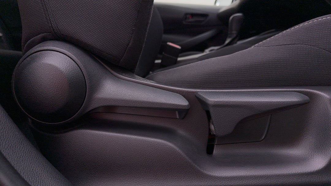 2022 Toyota Corolla Ascent Sport, Automatic, 69271 km, Drivers Side Adjustment Panel