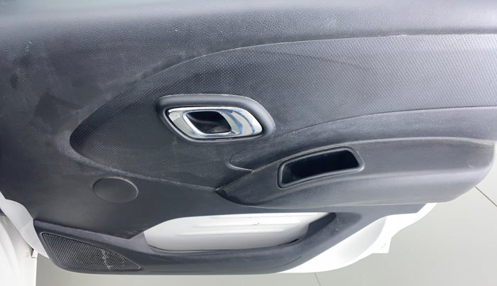2018 Datsun Redi Go T (O), Petrol, Manual, 58,399 km, Driver Side Door Panels Control