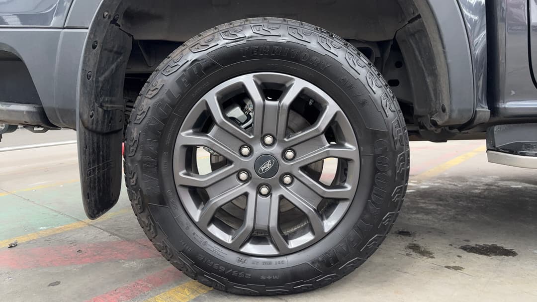 2023 Ford Ranger Wildtrak 3.0 (4x4), Automatic, 33022 km, Right Rear Wheel