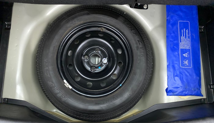 2016 Maruti Swift VXI OPT, Petrol, Manual, 13,842 km, Spare Tyre