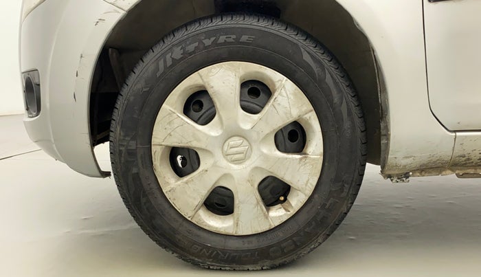 2011 Maruti Ritz VXI, Petrol, Manual, 1,06,726 km, Left Front Wheel