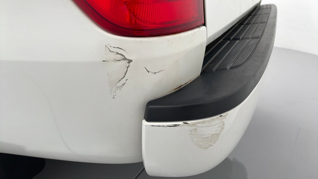 Bumper Rear Scratch