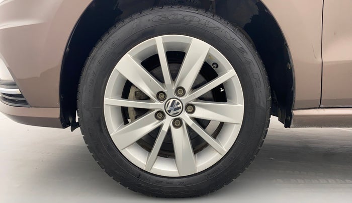 2016 Volkswagen Ameo HIGHLINE 1.2, Petrol, Manual, 15,601 km, Left Front Wheel