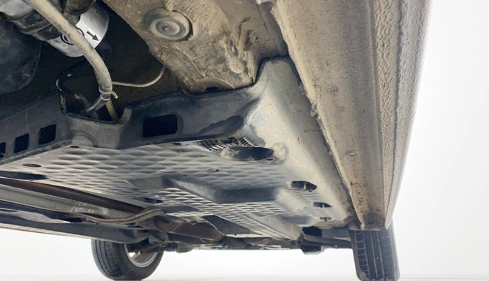 2016 Volkswagen Ameo HIGHLINE 1.2, Petrol, Manual, 15,601 km, Right Side Underbody