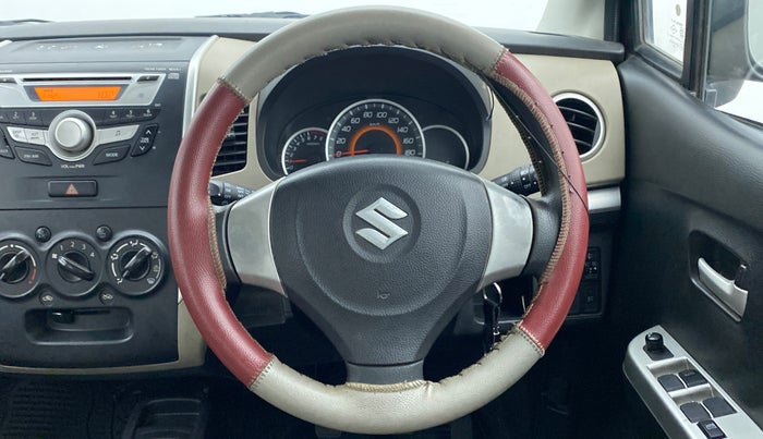 2014 Maruti Wagon R 1.0 VXI, Petrol, Manual, 17,744 km, Steering Wheel Close Up