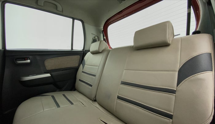 2014 Maruti Wagon R 1.0 VXI, Petrol, Manual, 17,744 km, Right Side Rear Door Cabin