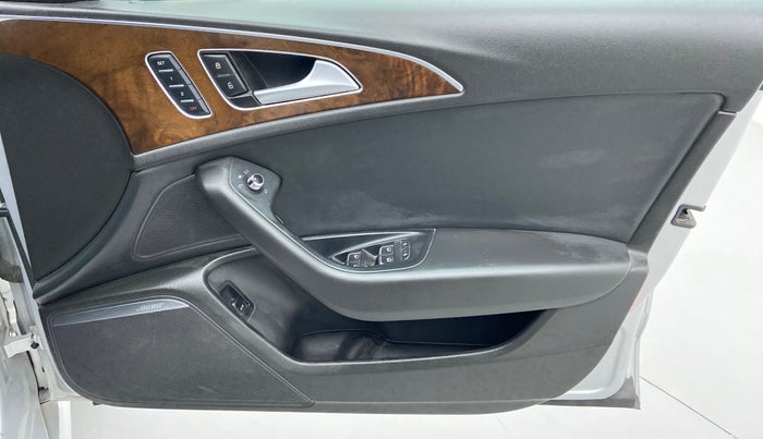 2015 Audi A6 35 TDI S LINE, Diesel, Automatic, 40,925 km, Driver Side Door Panels Control