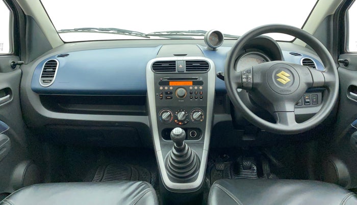 2011 Maruti Ritz ZXI, Petrol, Manual, 81,940 km, Dashboard