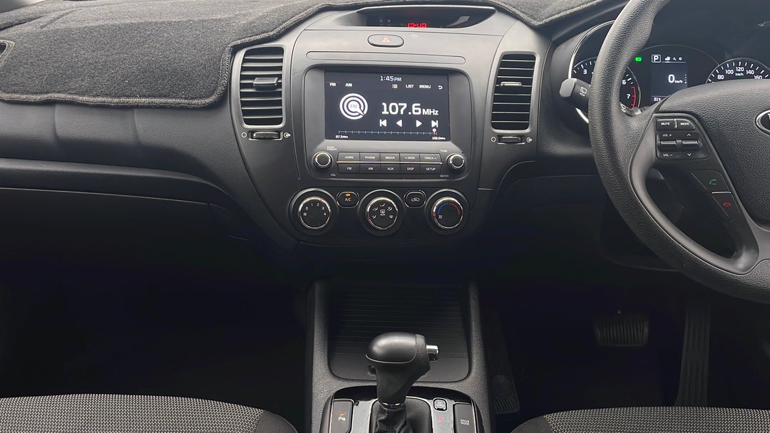 2018 Kia Cerato S, Automatic, 32182 km, Center Console
