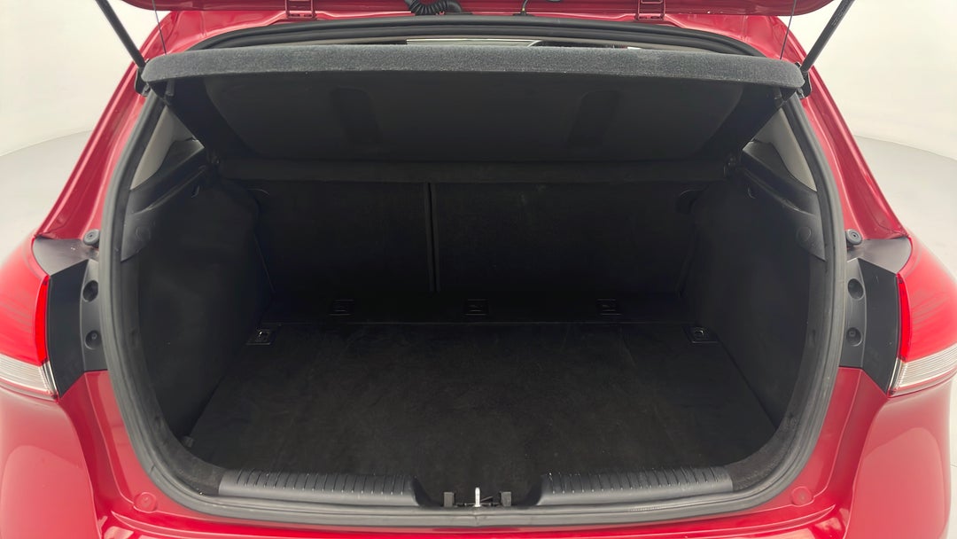 2018 Kia Cerato S, Automatic, 32182 km, Boot Inside View