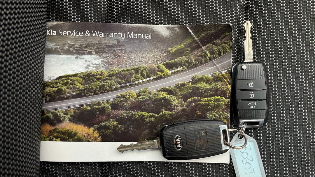 2018 Kia Cerato S, Automatic, 32182 km, Key Close-up