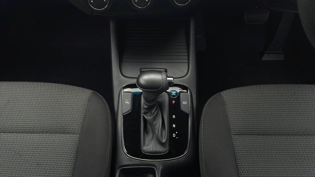 2018 Kia Cerato S, Automatic, 32182 km, Gear Lever 