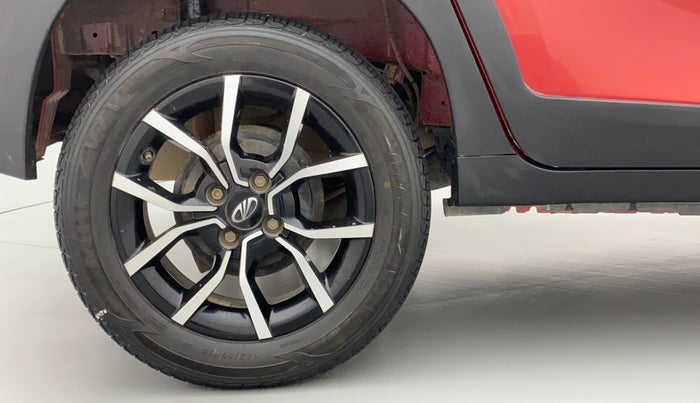 2017 Mahindra KUV 100 NXT K8 6 STR, Petrol, Manual, 16,648 km, Right Rear Wheel