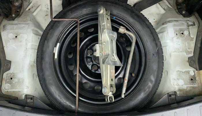 2013 Maruti Wagon R Stingray VXI, Petrol, Manual, 83,077 km, Spare Tyre
