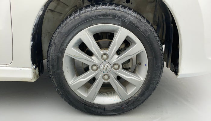 2013 Maruti Wagon R Stingray VXI, Petrol, Manual, 83,077 km, Right Front Wheel