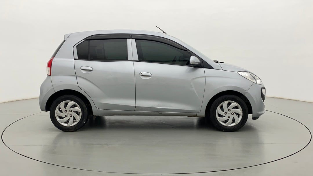 Right Side View