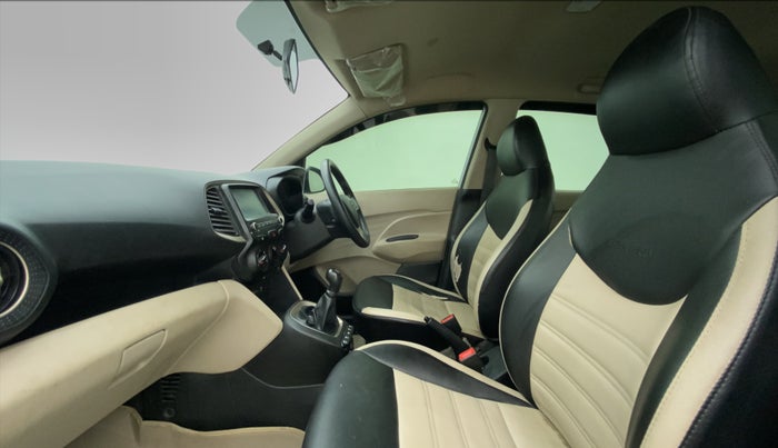 2019 Hyundai NEW SANTRO SPORTZ CNG, CNG, Manual, 68,865 km, Right Side Front Door Cabin