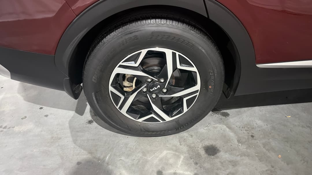 2023 Kia Sportage S (FWD), Automatic, 41971 km, Right Rear Wheel