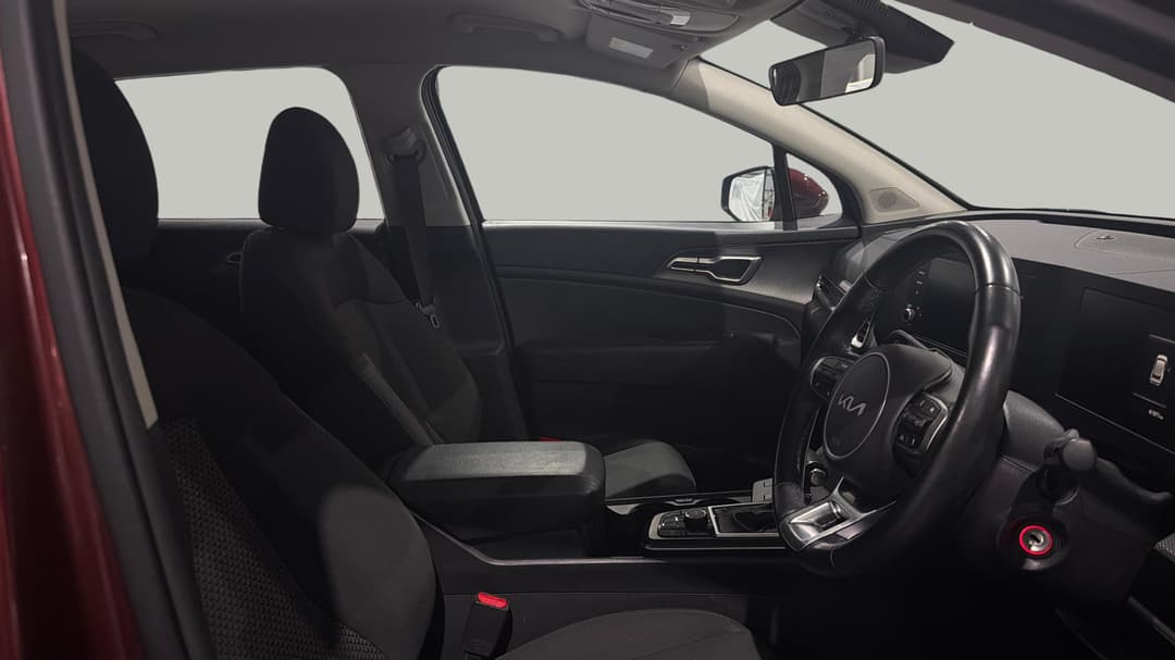 2023 Kia Sportage S (FWD), Automatic, 41971 km, Right Side Front Door Cabin View