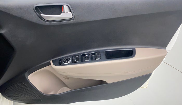 2016 Hyundai Xcent SX 1.2, Petrol, Manual, 58,495 km, Driver Side Door Panels Control
