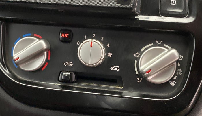 2018 Datsun Redi Go S 1.0 AMT, Petrol, Automatic, 59,750 km, AC Unit - Directional switch has minor damage