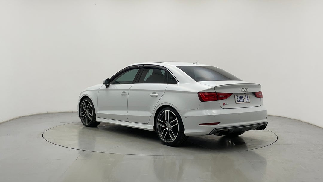 Left Back Diagonal (45- Degree) View