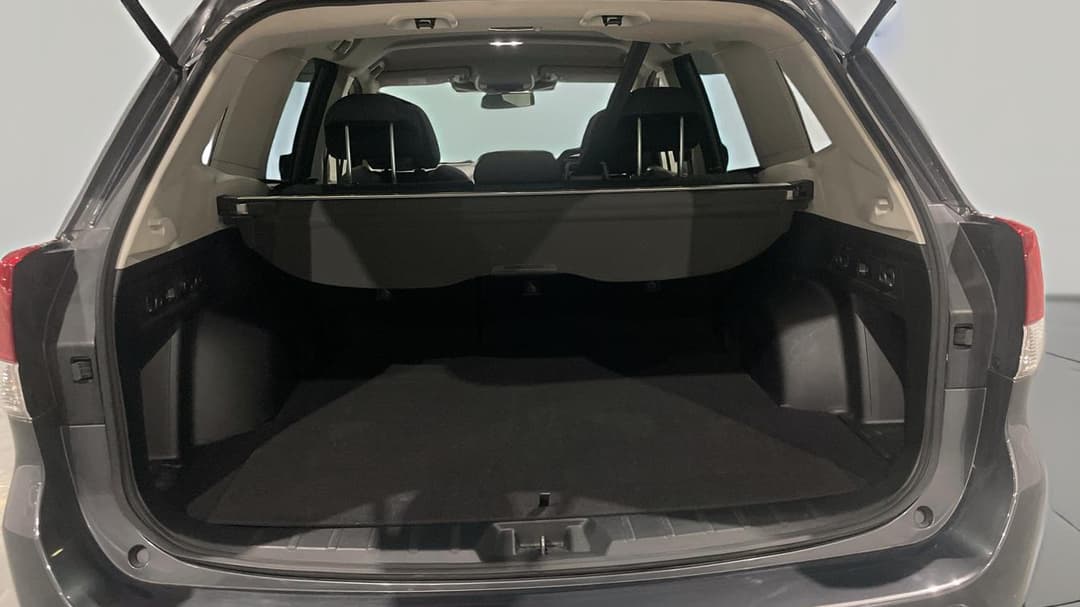 2023 Subaru Forester Hybrid L (AWD), Automatic, 59992 km, Boot Inside View