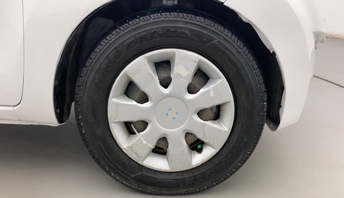 2016 Datsun Redi Go S, Petrol, Manual, 85,550 km, Right Front Wheel