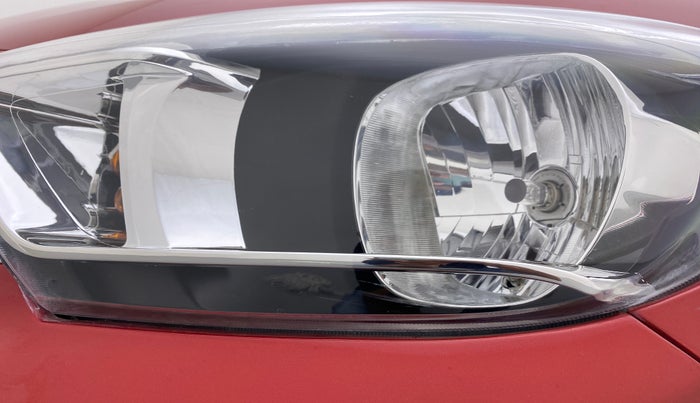 2016 Tata Tiago XE 1.2 REVOTRON, Petrol, Manual, 32,065 km, Left headlight - Minor scratches