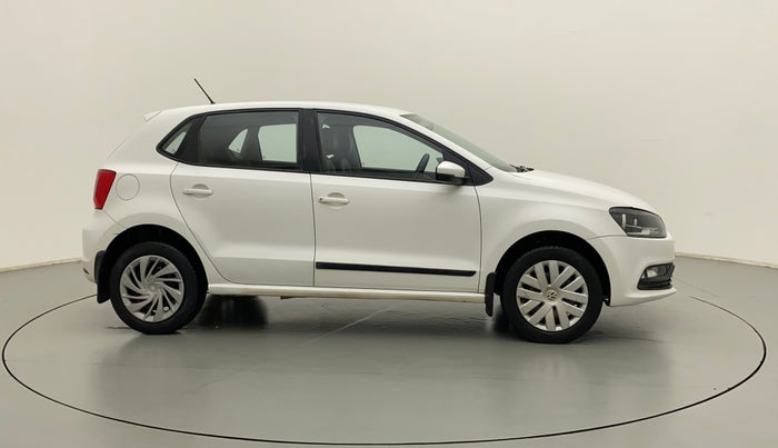 2017 Volkswagen Polo COMFORTLINE 1.2L, Petrol, Manual, 94,382 km, Right Side View