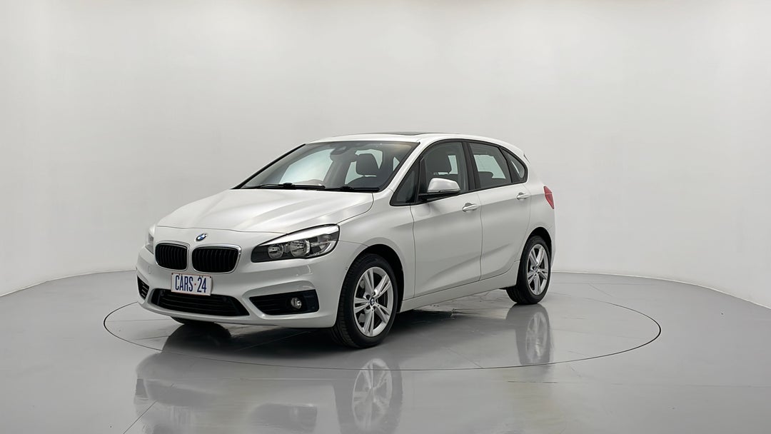 2014 BMW 2 18d Active Tourer Luxury Line, Automatic, 99200 km, Left Front Diagonal (45- Degree) View