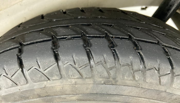 2018 Maruti Wagon R 1.0 LXI, Petrol, Manual, 18,379 km, Left Rear Tyre Tread