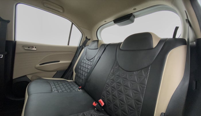 2018 Hyundai NEW SANTRO 1.1 SPORTS AMT, Petrol, Automatic, 12,146 km, Right Side Rear Door Cabin