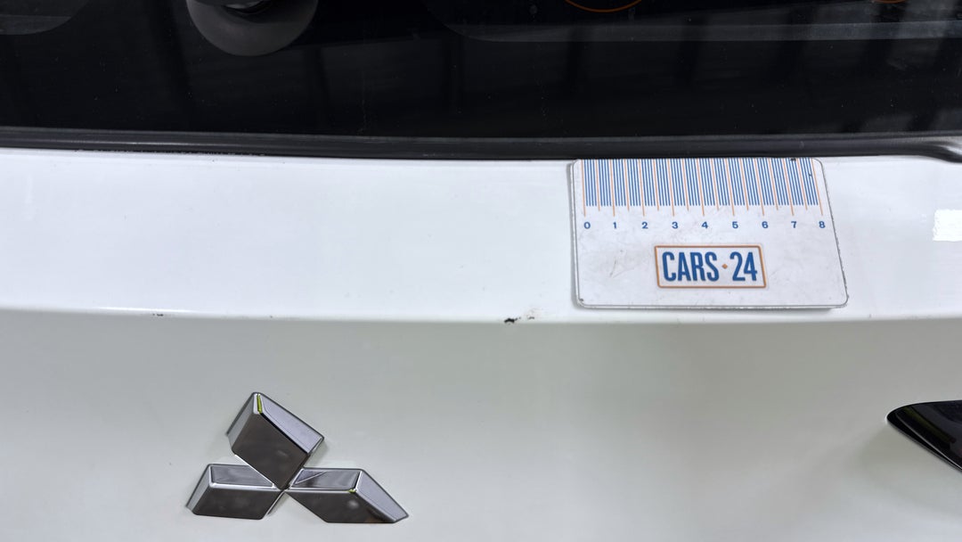 2024 Mitsubishi Outlander Es 7 Seat (2WD), Automatic, 51292 km, Boot / Tailgate Boot Lid Scratch