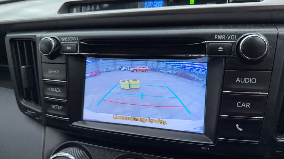 2017 Toyota RAV4 Gx (2WD), Automatic, 161889 km, Parking Camera