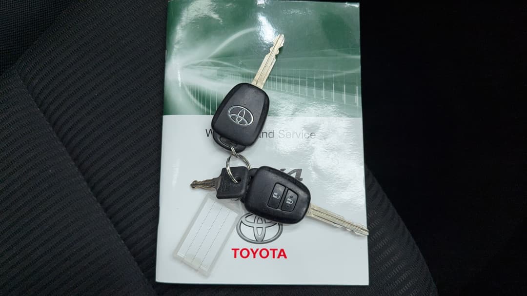 2017 Toyota RAV4 Gx (2WD), Automatic, 161889 km, Key Close-up