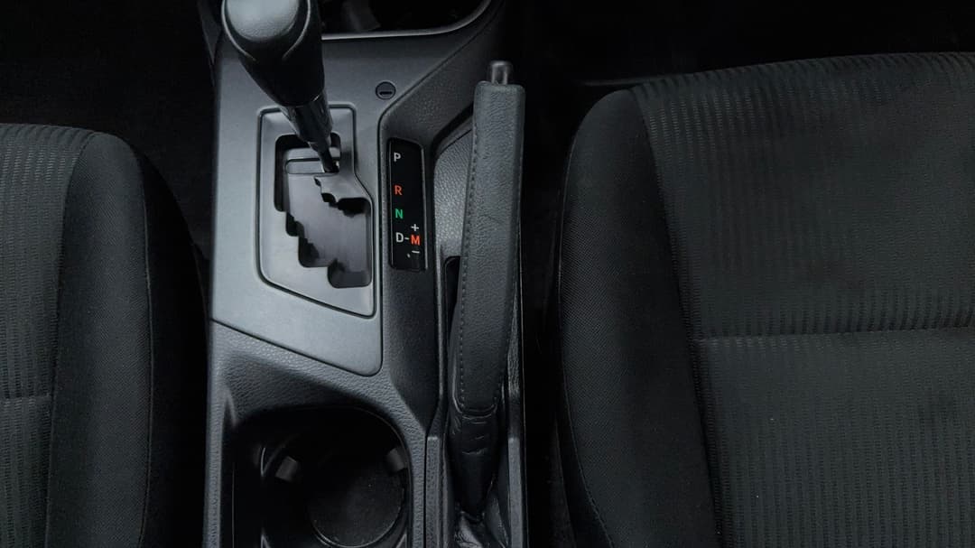 2017 Toyota RAV4 Gx (2WD), Automatic, 161889 km, Handbrake