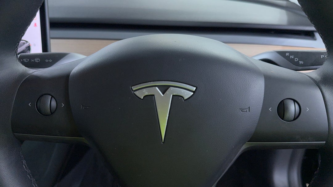 2023 Tesla Model 3 Long Range, Automatic, 9232 km, Utility Switches/Buttons