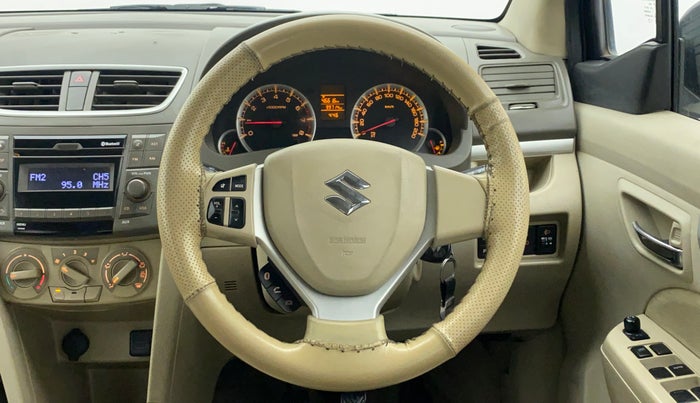 2017 Maruti Ertiga VXI ABS, Petrol, Manual, 99,818 km, Steering Wheel Close Up