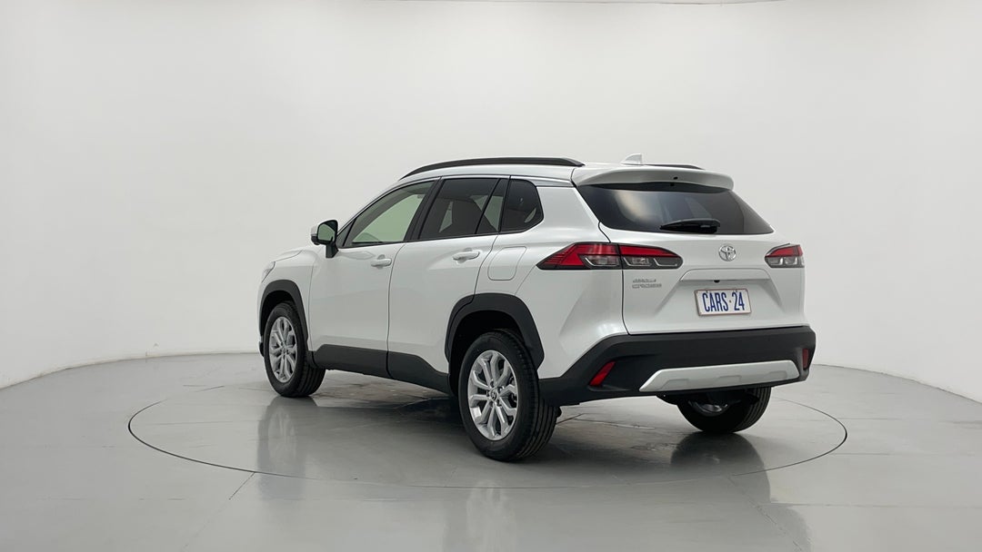 Left Back Diagonal (45- Degree) View