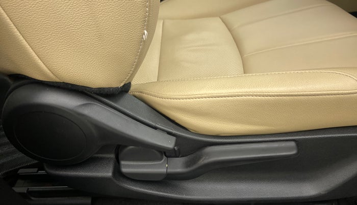 2021 Honda City 1.5L I-VTEC ZX CVT, Petrol, Automatic, 11,084 km, Driver Side Adjustment Panel