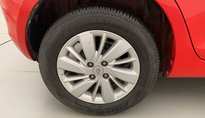2015 Maruti Swift ZDI, Diesel, Manual, 56,216 km, Right Rear Wheel