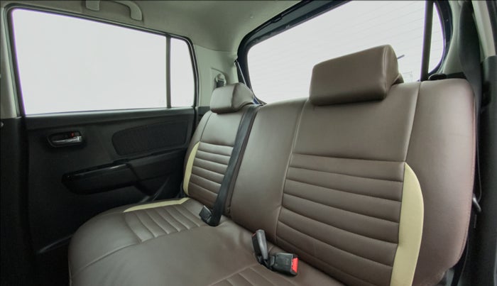 2014 Maruti Wagon R Stingray VXI, Petrol, Manual, 26,464 km, Right Side Rear Door Cabin
