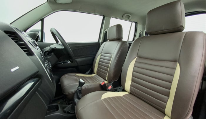 2014 Maruti Wagon R Stingray VXI, Petrol, Manual, 26,464 km, Right Side Front Door Cabin